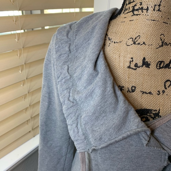 Lucky Brand Large Neck Button Sweatshirt - Picture 2 of 16